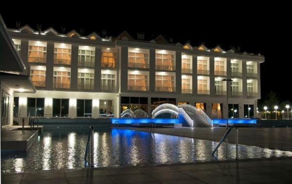 White Palace Hotel Γιάλοβα Εξωτερικό φωτογραφία
