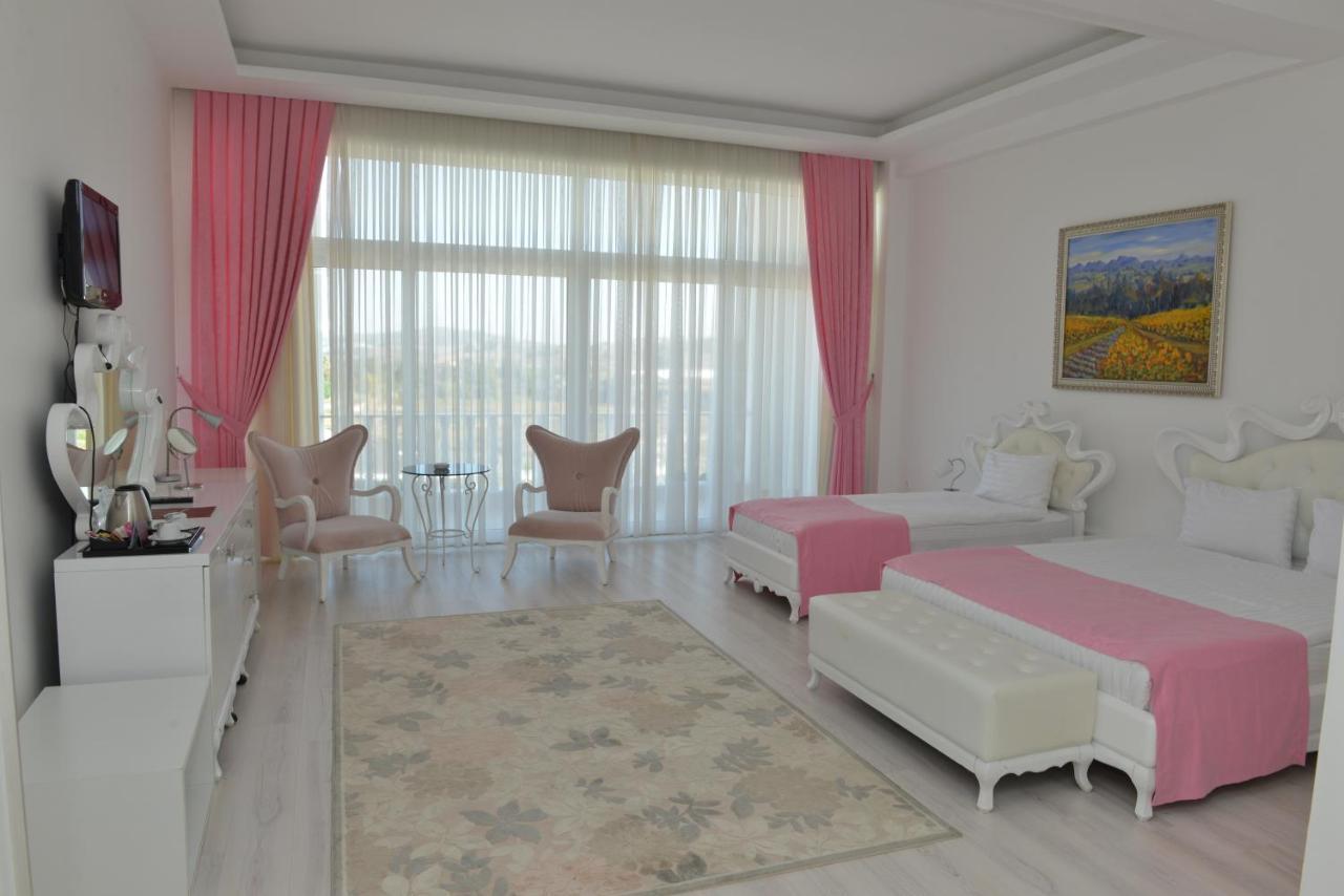 White Palace Hotel Γιάλοβα Εξωτερικό φωτογραφία