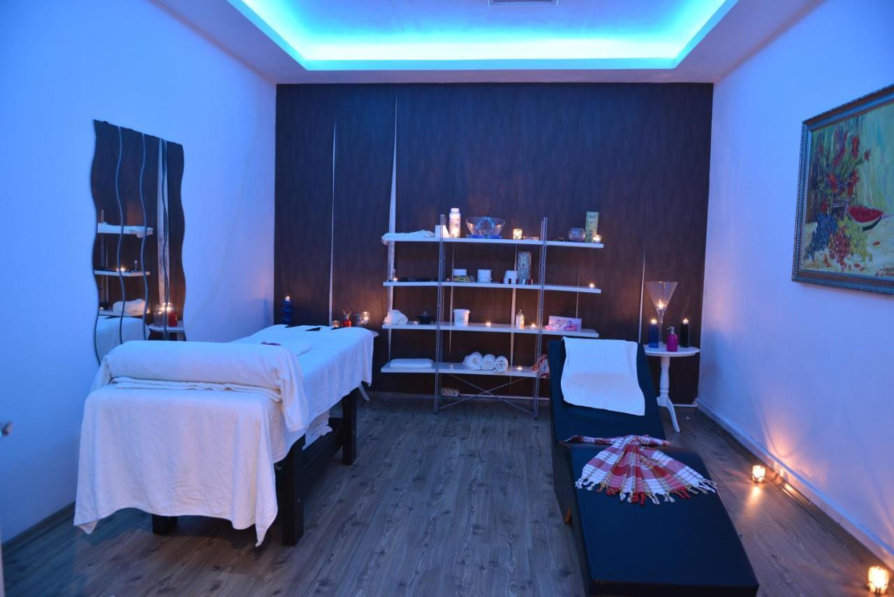 White Palace Hotel Γιάλοβα Εξωτερικό φωτογραφία